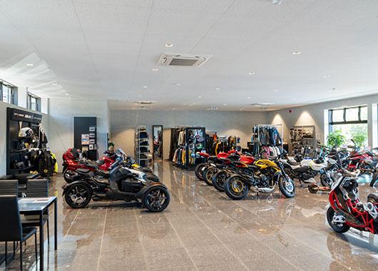 バイクショップ